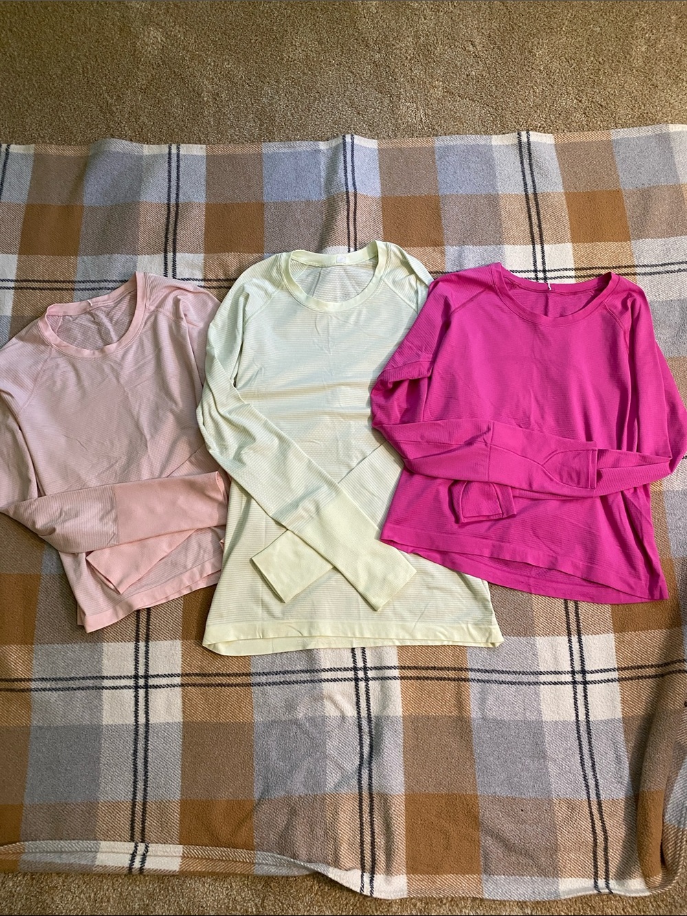 Lululemon LS Swiftly Bundle - Size 10